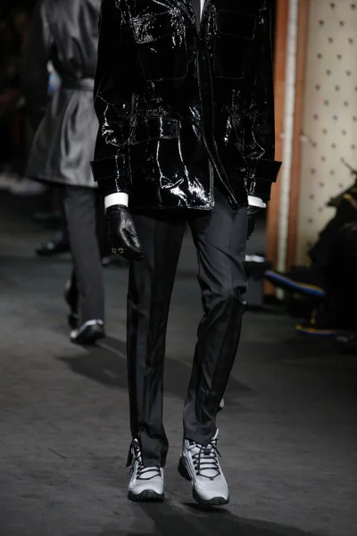 Look 79